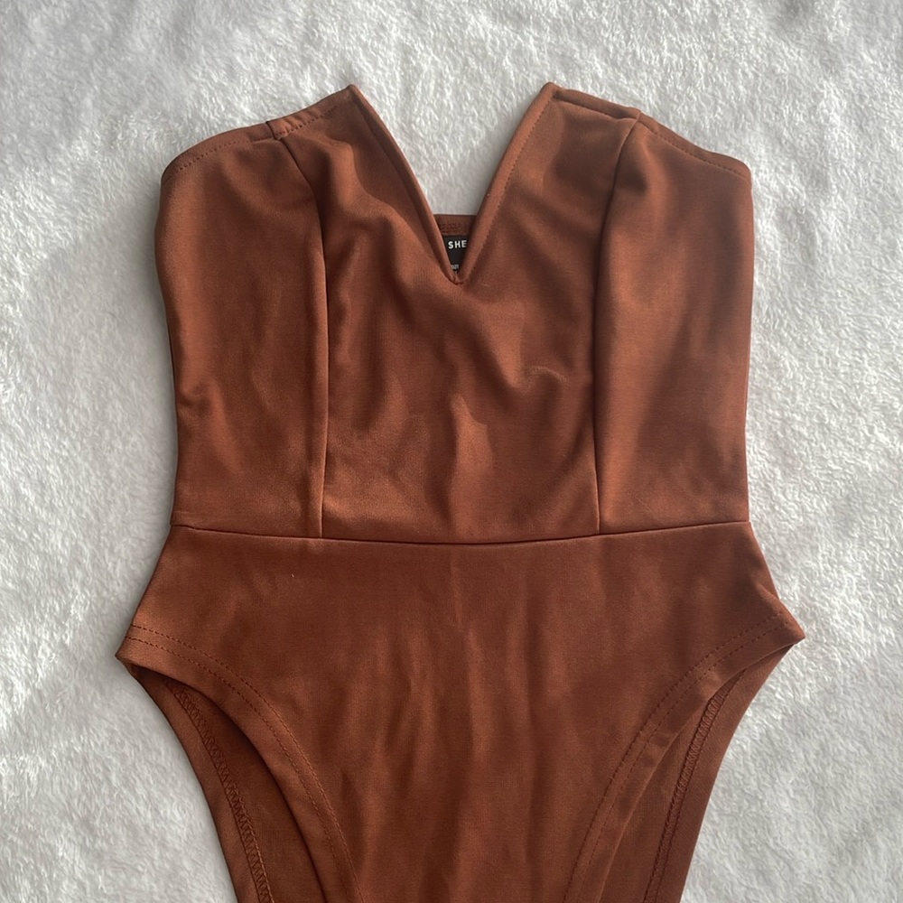 Brown strapless bodysuit